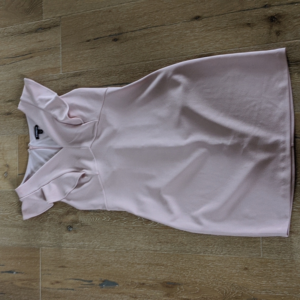 NWOT medium dress by express